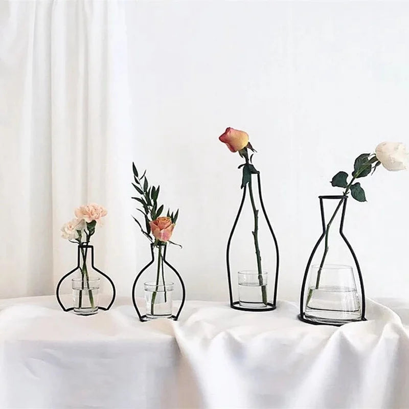 Slique-Nordic-Style-Metal-Frame-Vase