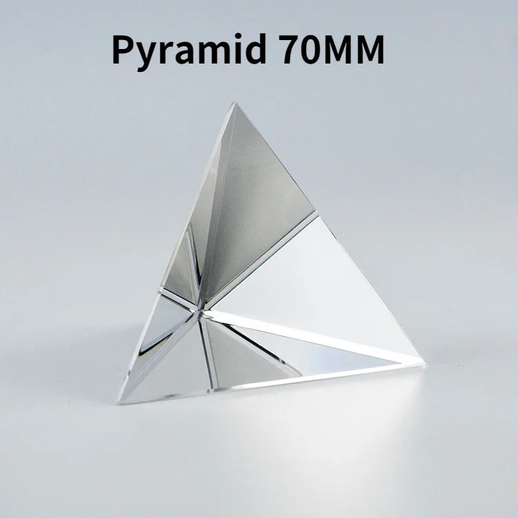 Slique-Glass-Pyramid