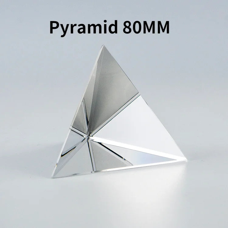 Slique-Glass-Pyramid