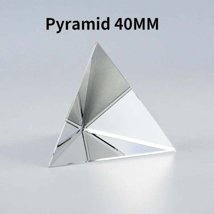 Slique-Glass-Pyramid