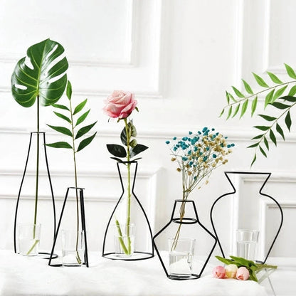 Slique-Nordic-Style-Metal-Frame-Vase